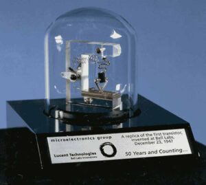 primer transistor